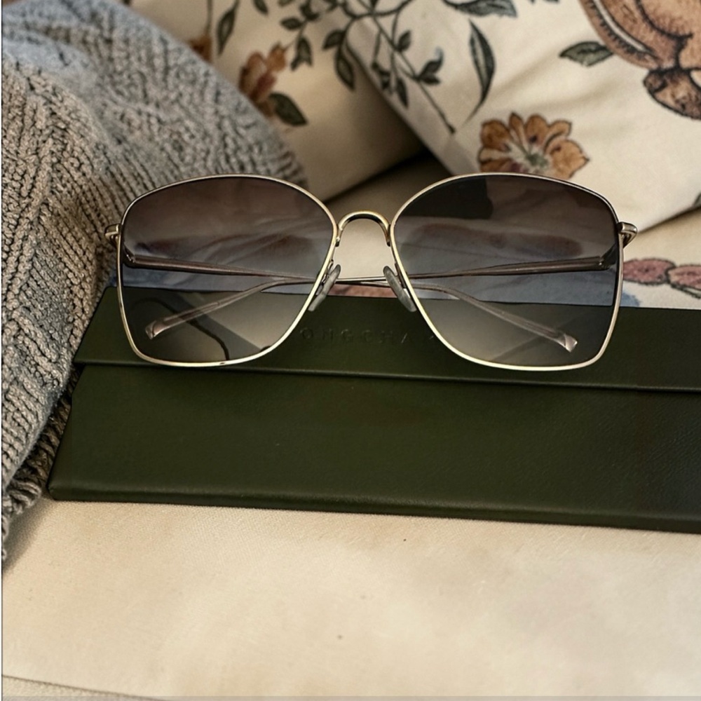 Longchamp Roseau Gradient Square Sunglasses in Gold/Smoke - Picture 2 of 8